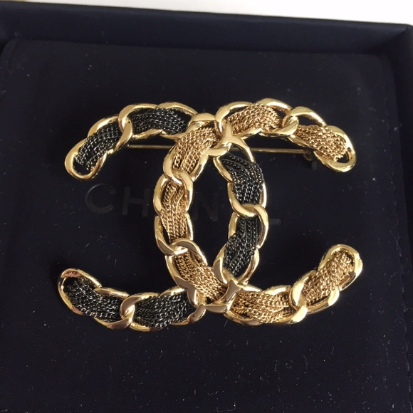 Authentic Chanel Leather Brooch - Picture 4 of 6